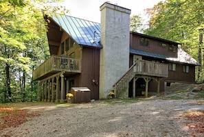 Hus - flera sängar (Mountainside Lodge) | Exteriör
