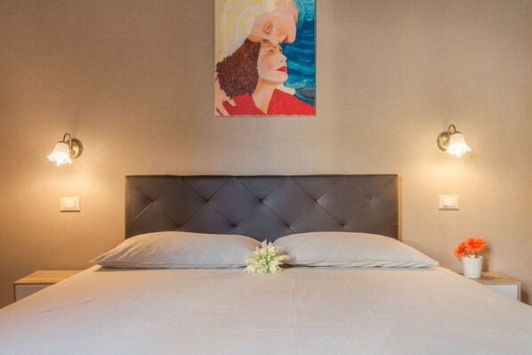 Room - Family Colors near @Rialto Mercato (Venezia)