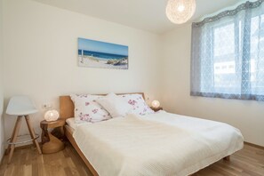 1 bedroom, iron/ironing board, free WiFi, bed sheets