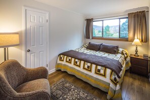 Apartment, Mehrere Betten (Pinnacle B20) | 3 Schlafzimmer, Reisekinderbett, Bettwäsche