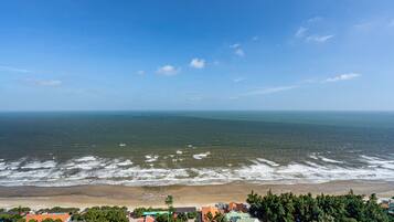 Family Apartment, 3 Bedrooms, Sea View | View from room