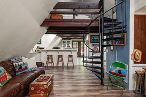 Interior - Xmas Dates NOW Open Beaver Lake AFrame Hot Tub Fun (Rogers)