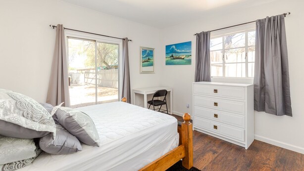 Casa | 4 habitaciones, escritorio y wifi gratis 