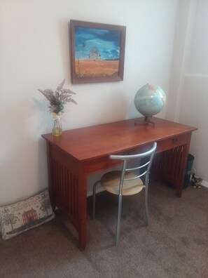 House (Cozy 1 br located on the west side of) | 1 bedroom, desk, free WiFi - Cozy 1 br Located on the West Side of Rio Grande (Albuquerque)