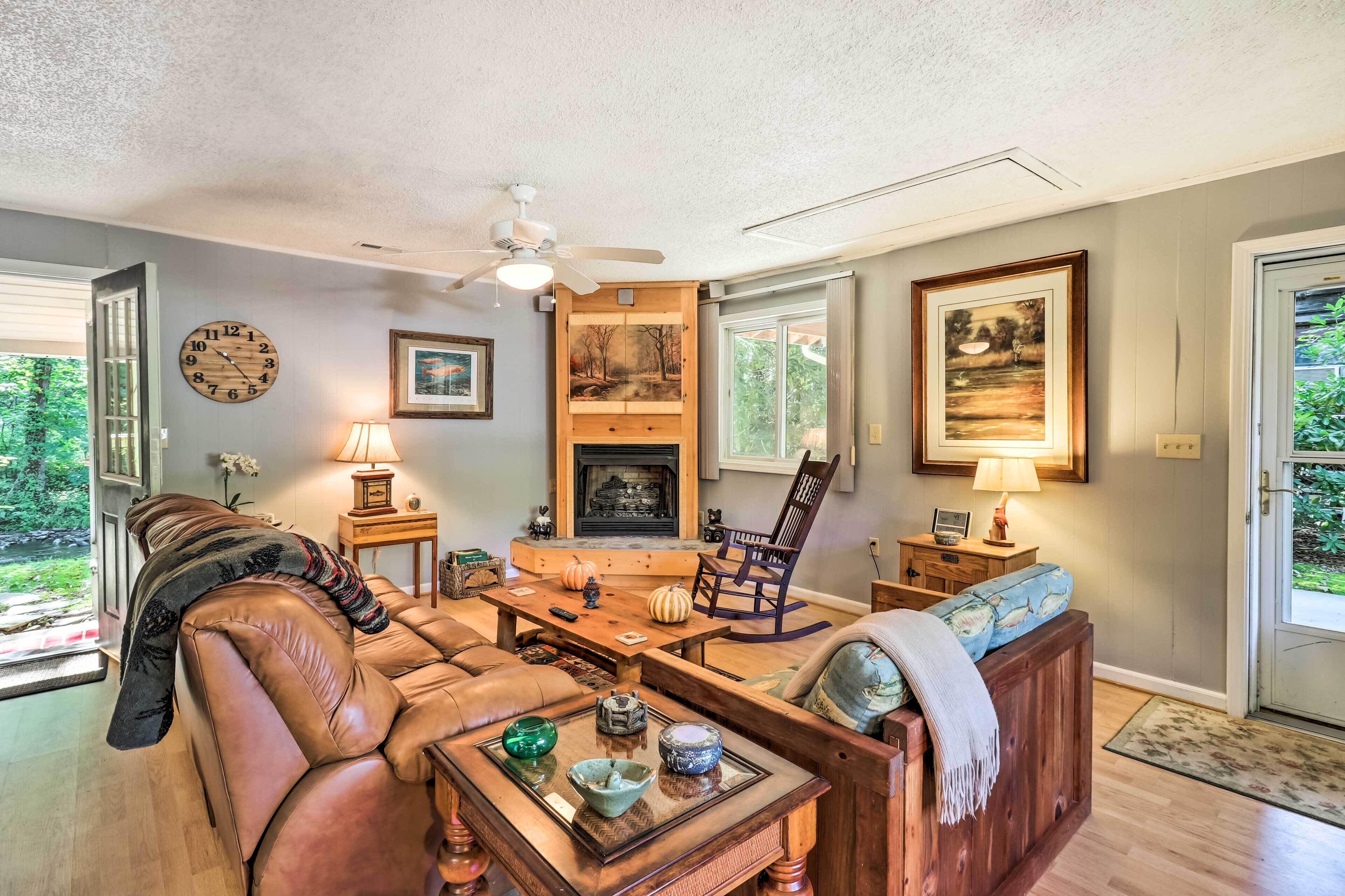 Waynesville Creekside Cottage: Outdoor Relaxation!