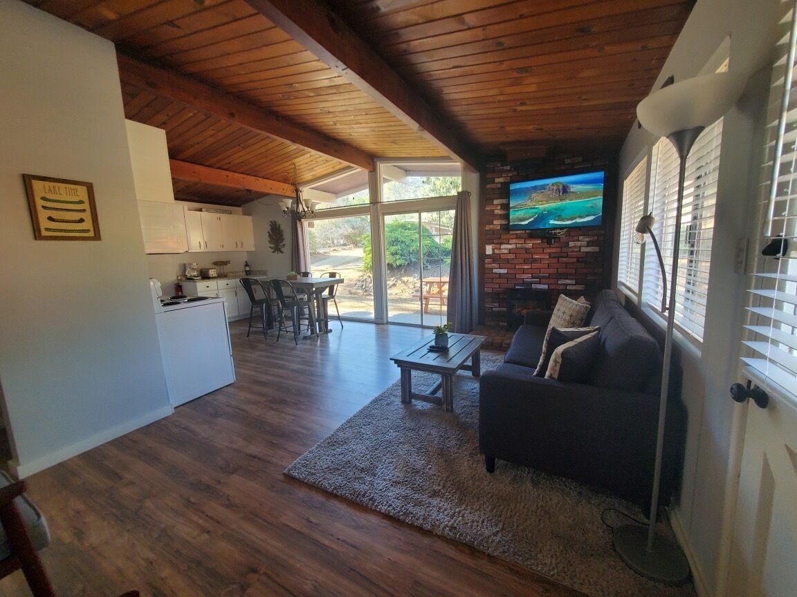 Columbus Blue:A Rustic Mid-Century Modern Bungalow