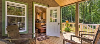 Quaint Mtn Cabin: Tiny Living Near Big Adventure