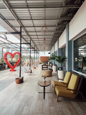 Lounge - Paradise by CaLia Tarakan (Tarakan)