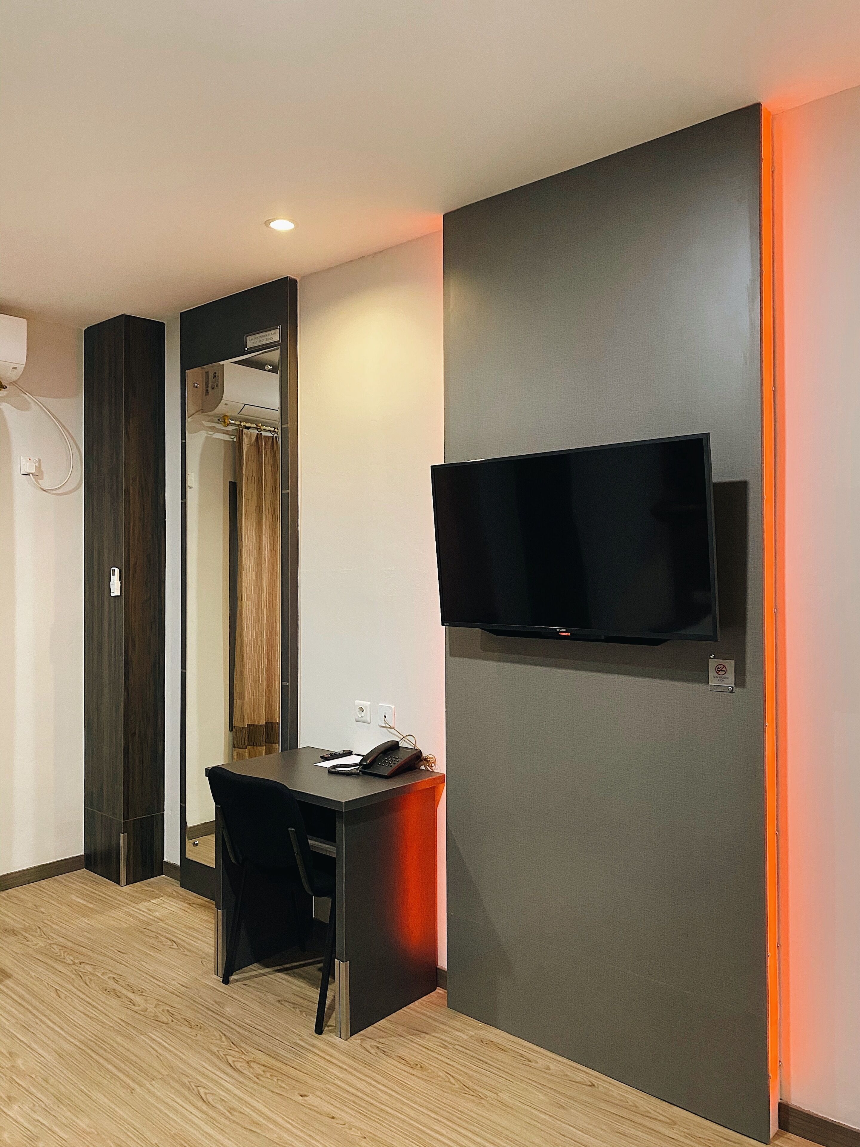 Paradise by CaLia Tarakan