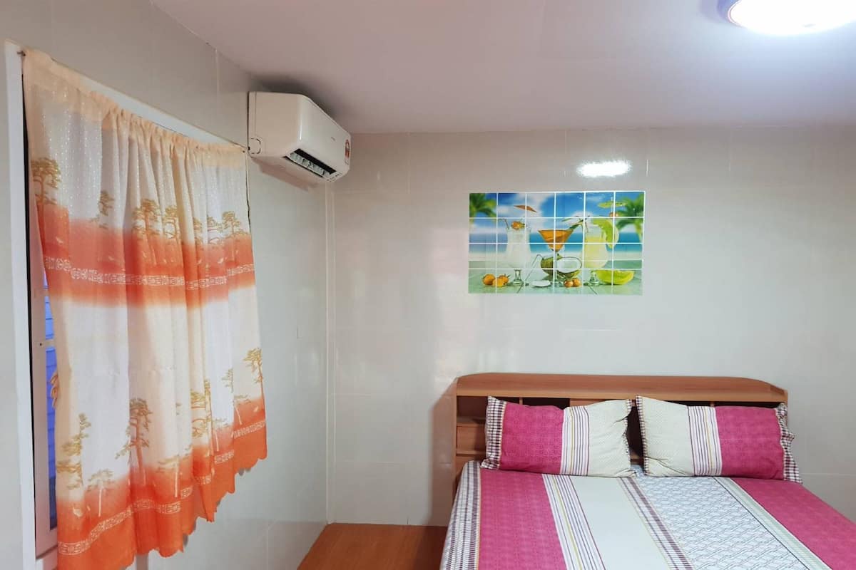 Superior Double Room | 1 bedroom, desk, free WiFi, bed sheets