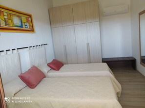 1 bedroom, iron/ironing board, free WiFi, bed sheets - Bilocale in Campagna (Olbia)