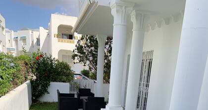 High standing villa on the waterfront