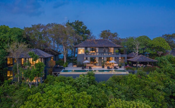 Front of property - evening/night