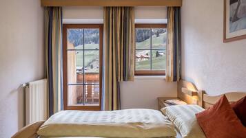 2 Schlafzimmer, Bügeleisen/Bügelbrett, kostenloses WLAN, Bettwäsche