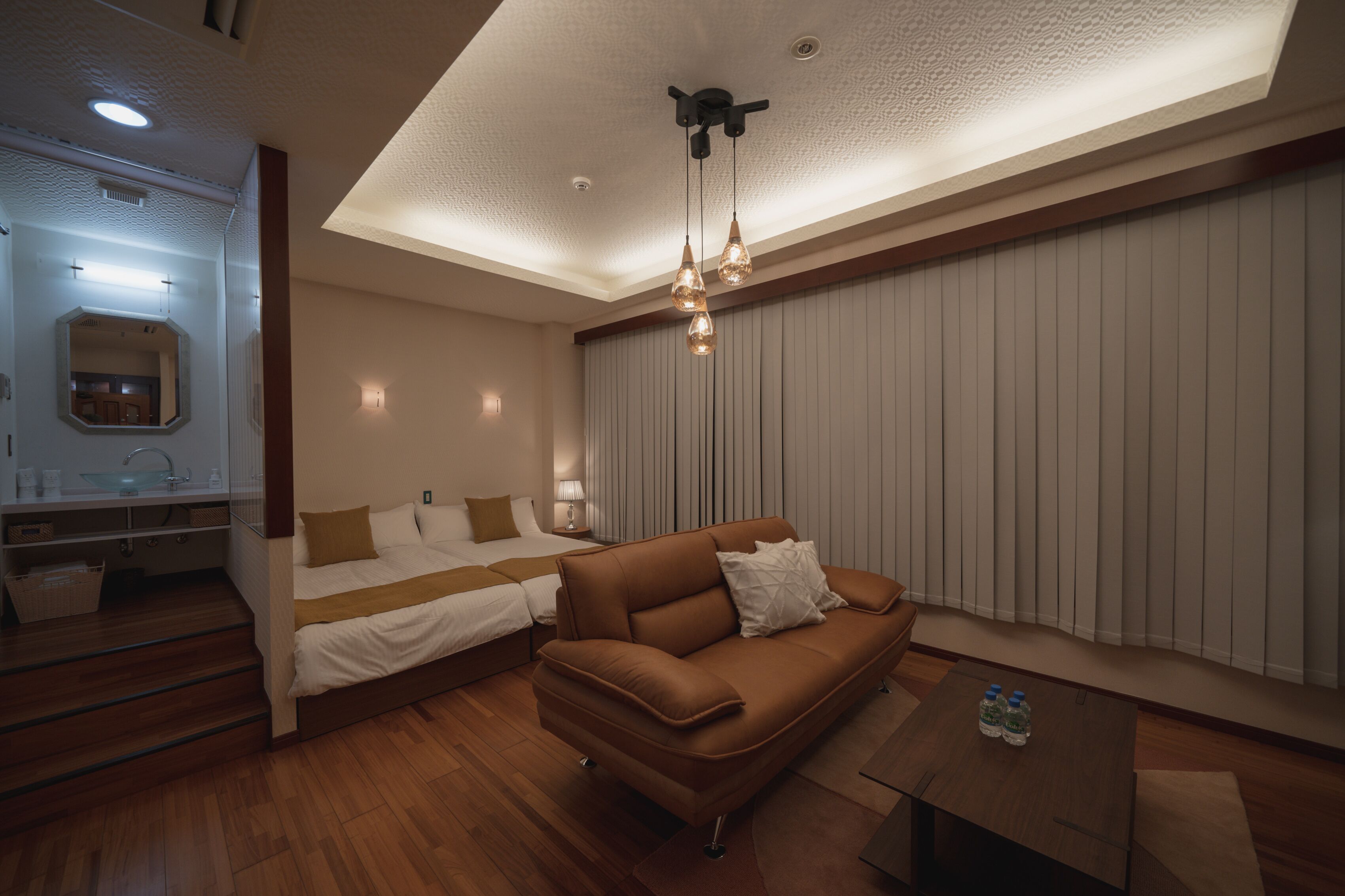 basic room, non smoking (202-north) | individually decorated, blackout curtains, free wifi, bed sheets