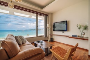 각각 다른 스타일의 인테리어, 암막 커튼, 무료 WiFi, 침대 시트