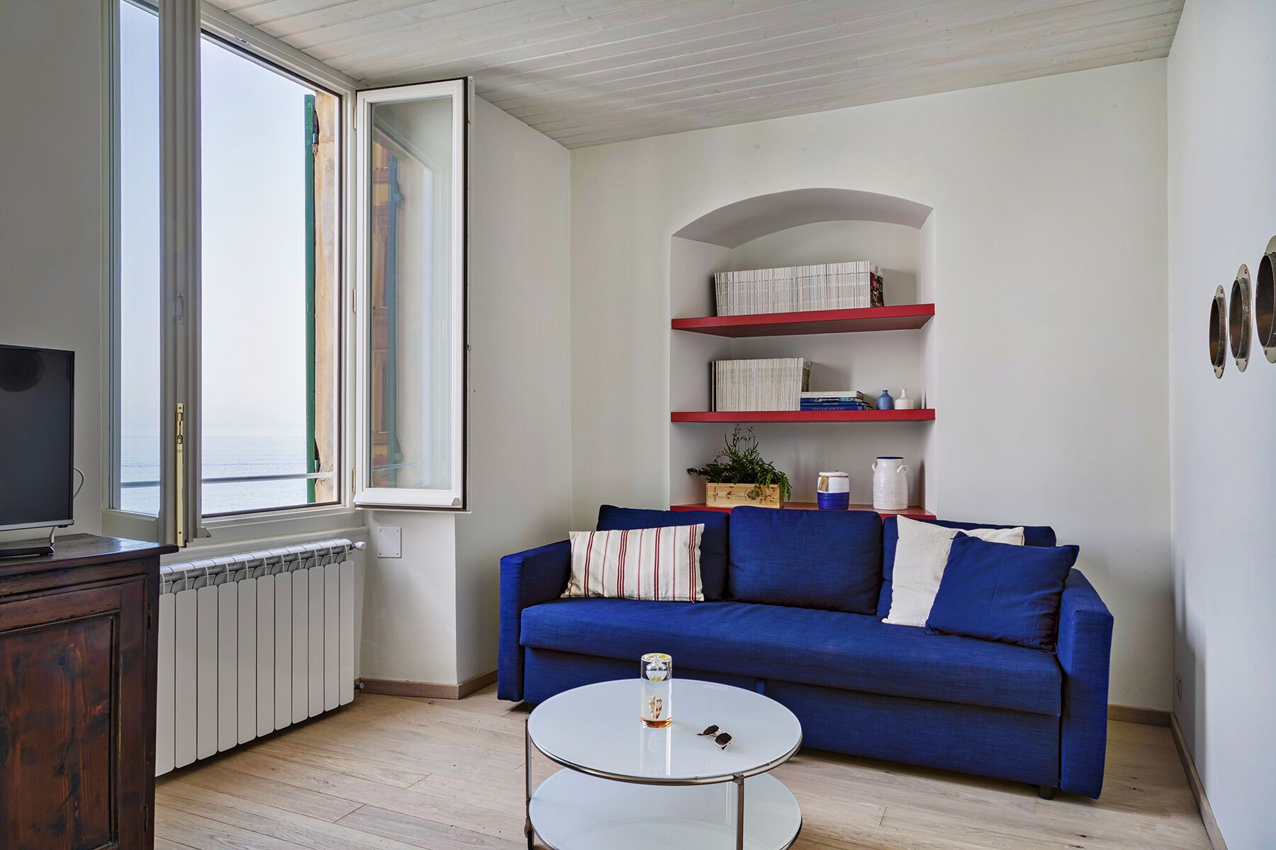 Il Mare di Camogli da un oblò