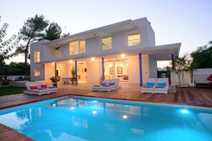 Pool - Villa just steps away to San Antonio bay and the beach (Sant Josep de Sa Talaia / San Jose)