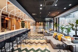 Lobby - NH Hannover (Hannover)