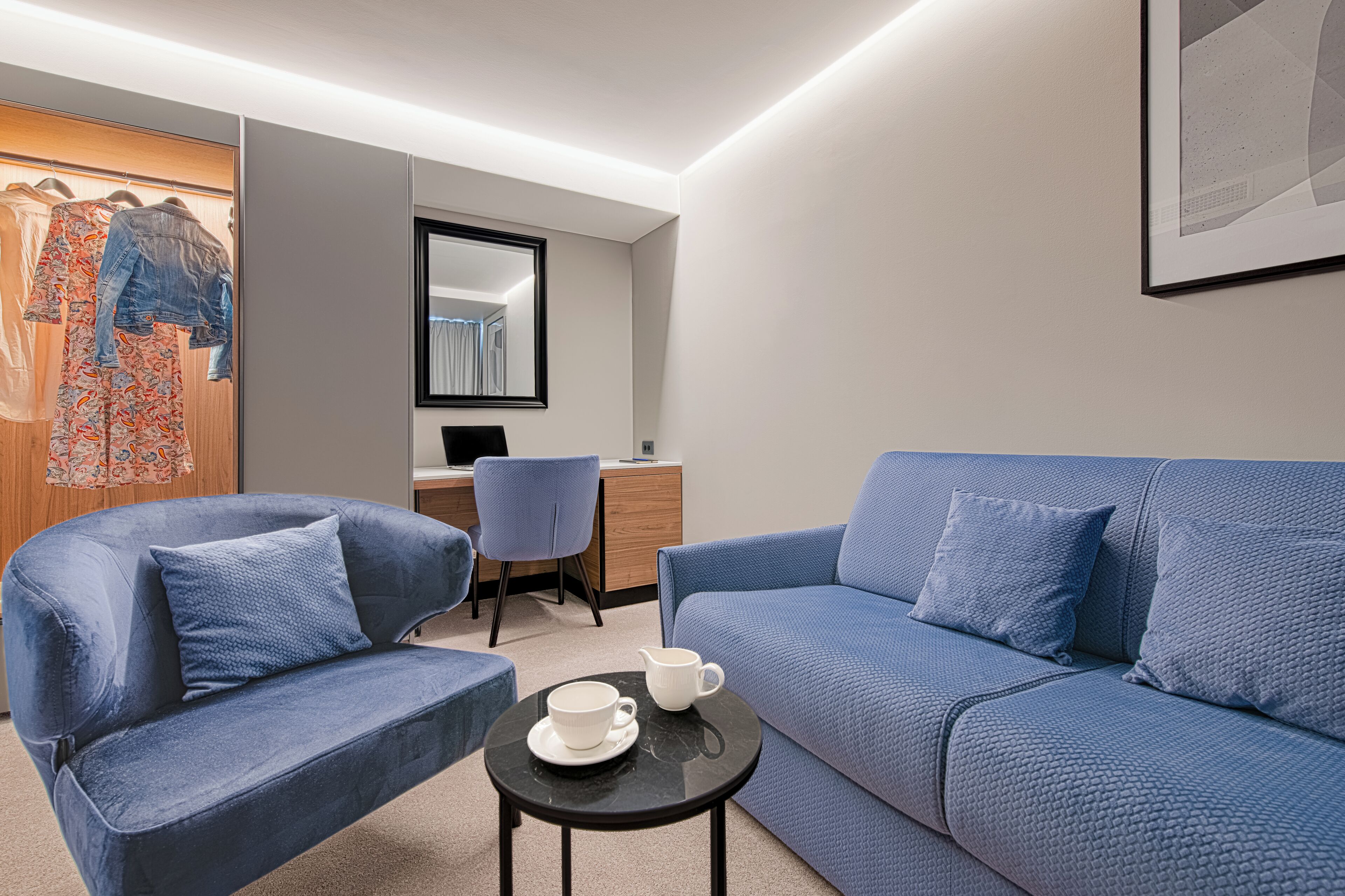 suite | living room | lcd tv