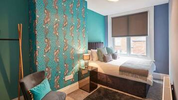 2 bedrooms, premium bedding, iron/ironing board, free WiFi