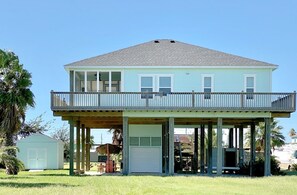 House, 3 Bedrooms | Exterior - Reader's 3 Bedroom Home by RedAwning (Port Bolivar)