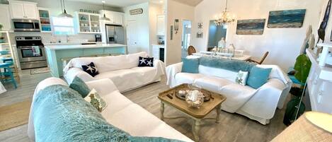 House, 3 Bedrooms | Interior