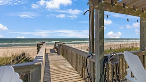 Beach - ALL'S WELL at this Beautiful, Ocean-Front Oasis! (North Topsail Beach)