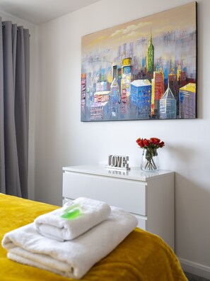 1 bedroom, WiFi, bed sheets