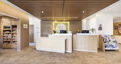 Fairfield by Marriott Inn & Suites San Francisco Airport Oyster Point Area