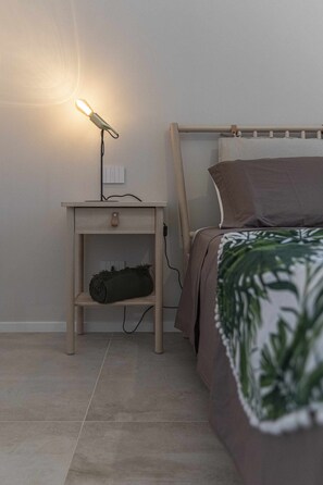 1 chambre, fer et planche à repasser, accès au Wi-Fi (inclus)
