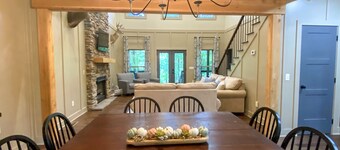 "Lazy River Cottage" just steps from Desoto Falls on Little River in Mentone, AL