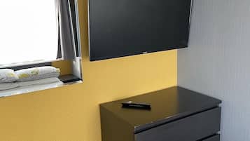 Chalé | 2 quartos, Wi-Fi de cortesia, roupa de cama