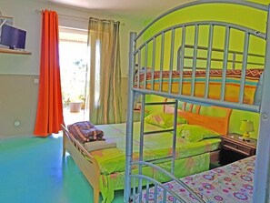 1 bedroom