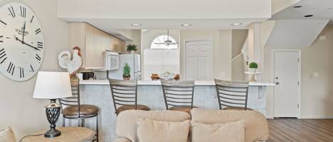 Smart TV, DVD player