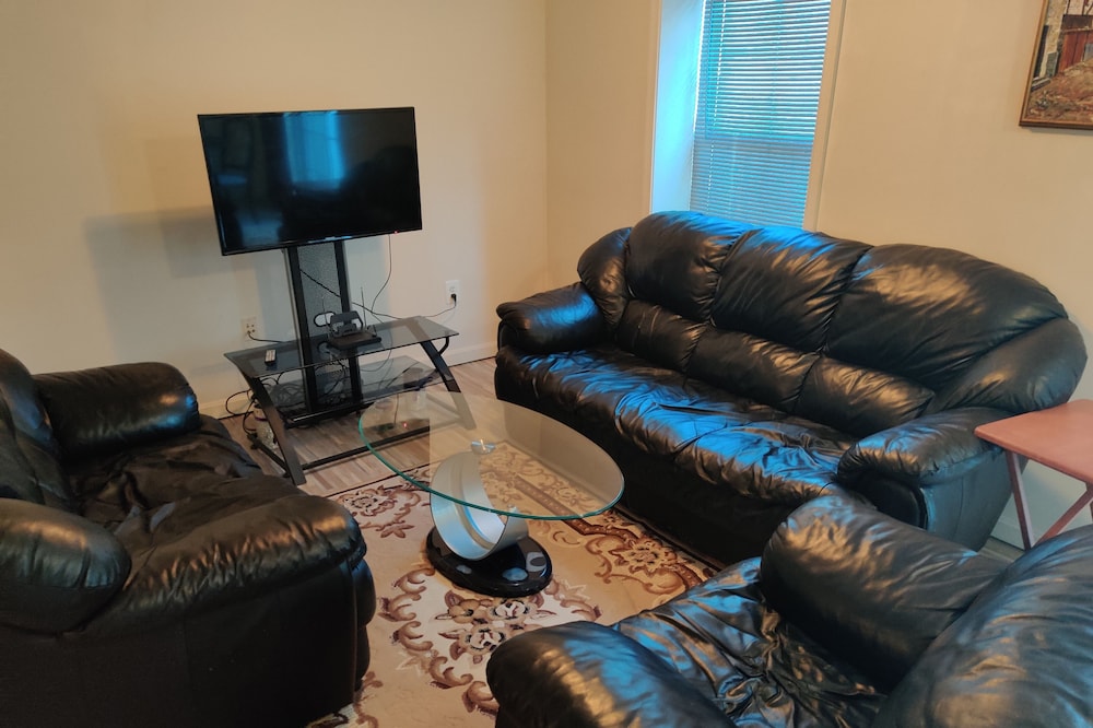 A spacious furnished 1bdr basement apartment.