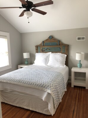 4 chambres, fer et planche à repasser, Wi-Fi, draps fournis