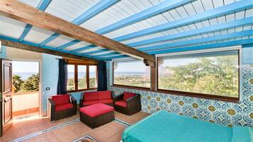 6 間睡房、熨斗/熨衫板、可攜式嬰兒床、免費 Wi-Fi