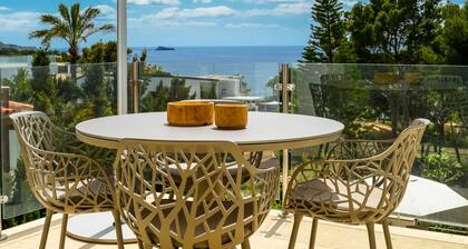 Villa Cabrera Stilvolle Luxusvilla mit wunderbarem Meerblick u. beheizbarem Pool