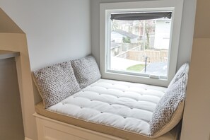 Interior detail - Walk to Five Points + 10 Minutes from Downtown! (Nashville)