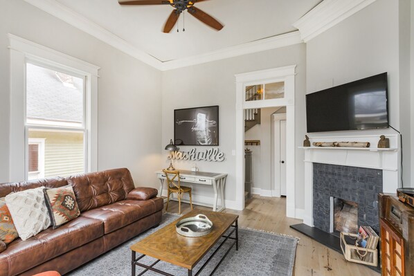 Living room - Walk to Five Points + 10 Minutes from Downtown! (Nashville)