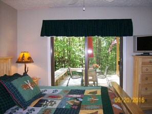 2 bedrooms, iron/ironing board, free WiFi, bed sheets - Clean and Cozy, Beautiful, well kept Trout Creek Condominium Unit 79 Building 11 (Harbor Springs)