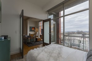 1 bedroom, iron/ironing board, cots/infant beds