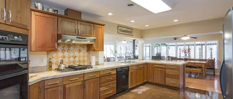 Casa familiar, para no fumadores | Cocina privada | Parrilla de estufa