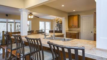 Casa familiar, para no fumadores | Cocina privada | Parrilla de estufa