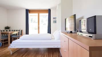 Apartemen (incl Cleaning Fee, City Tax & Laundry) | 1 kamar tidur, tirai kedap cahaya, Wi-Fi gratis, dan seprai linen