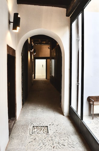 Quartier Leon Jabalquinto - Hostel