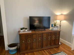 Interior - Charming Downtown Cottage (Southern Pines)