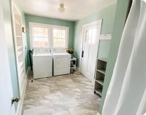 Interior - Charming Downtown Cottage (Southern Pines)