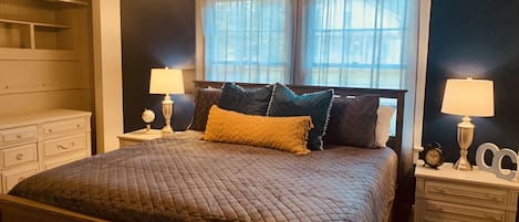 2 bedrooms, iron/ironing board, travel cot, WiFi